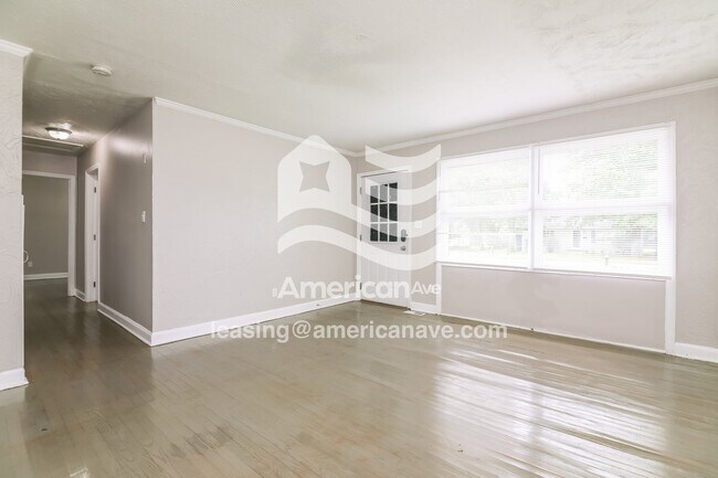 117 Hunter Cir