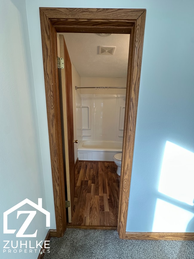 Photo - 903 N 2nd St