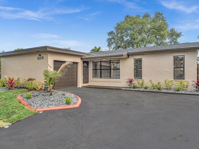 Photo - 10691 NW 28th St