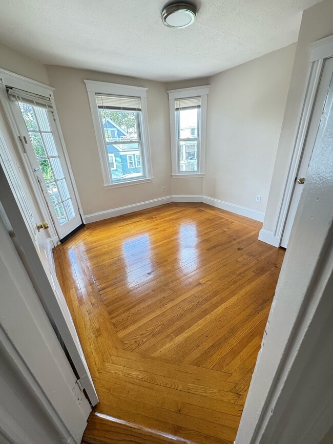 Photo - 40 Atkins St Unit 6