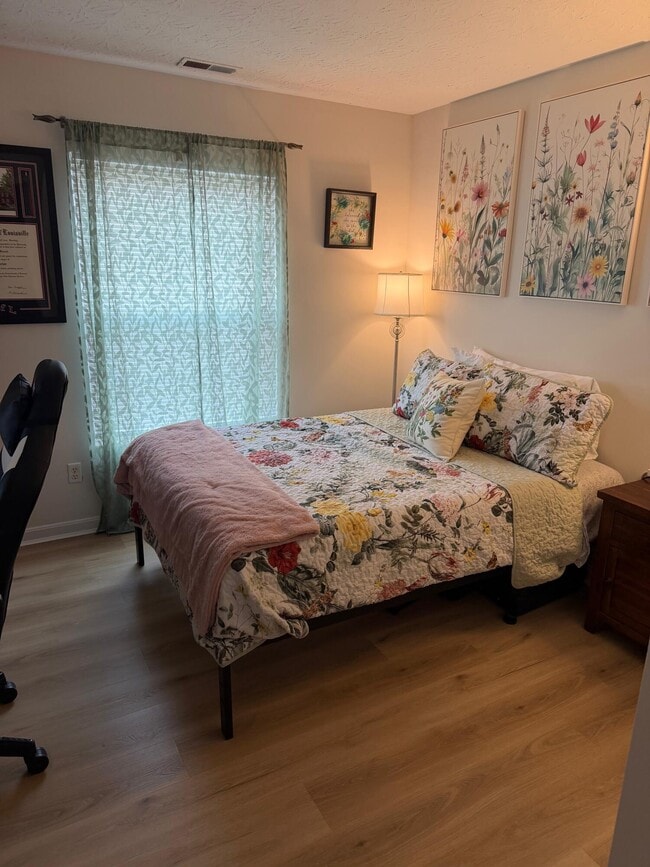 1400 Taramore Dr Unit 302