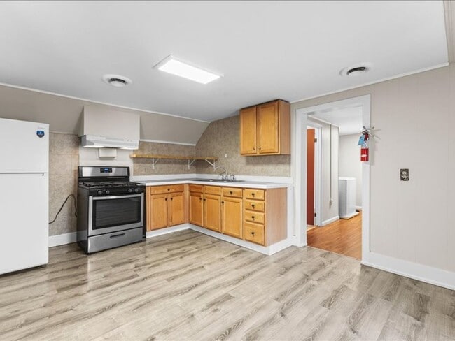 Building Photo - 216 N Champlain St Unit 216 North Champlain Street #2