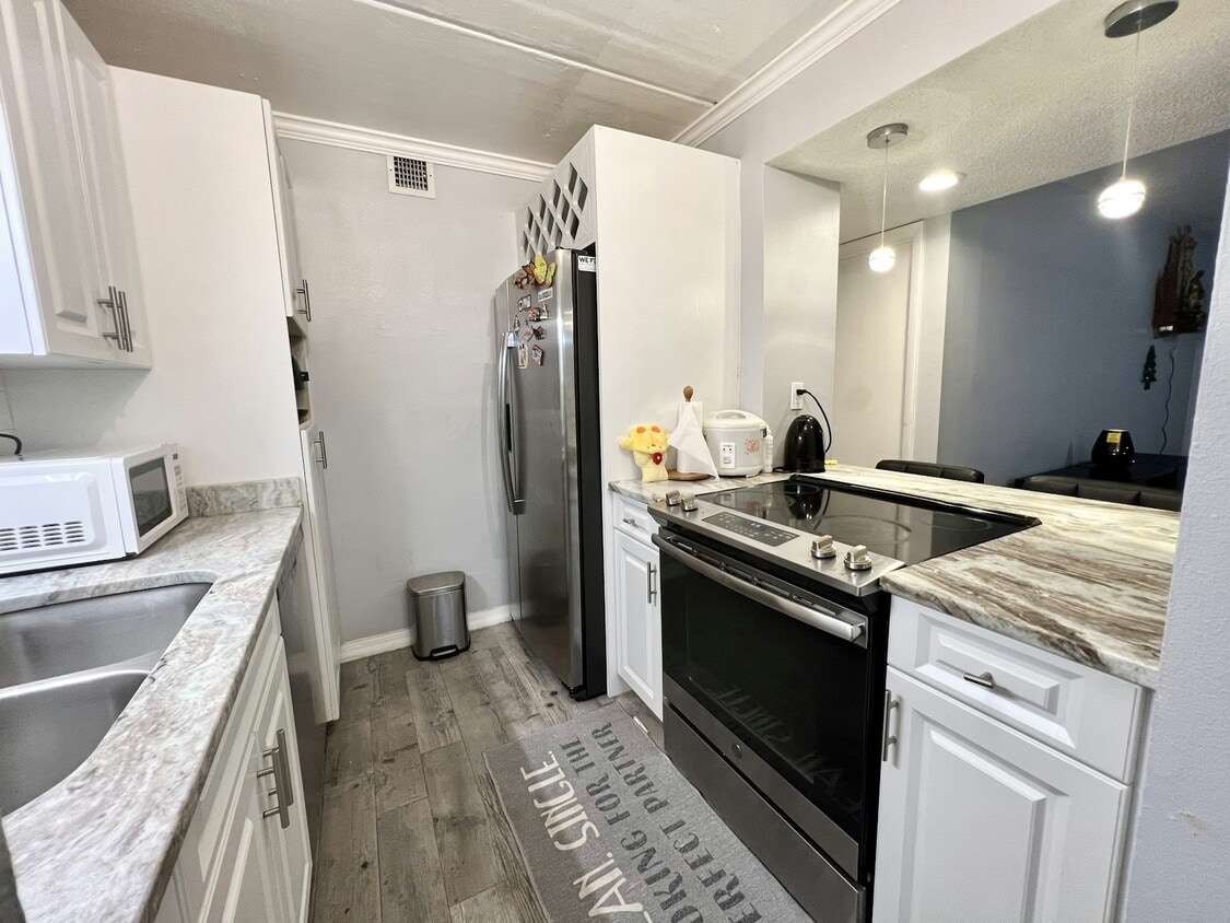 Photo - 4411 Shady Terrace Lane, Unit 307B