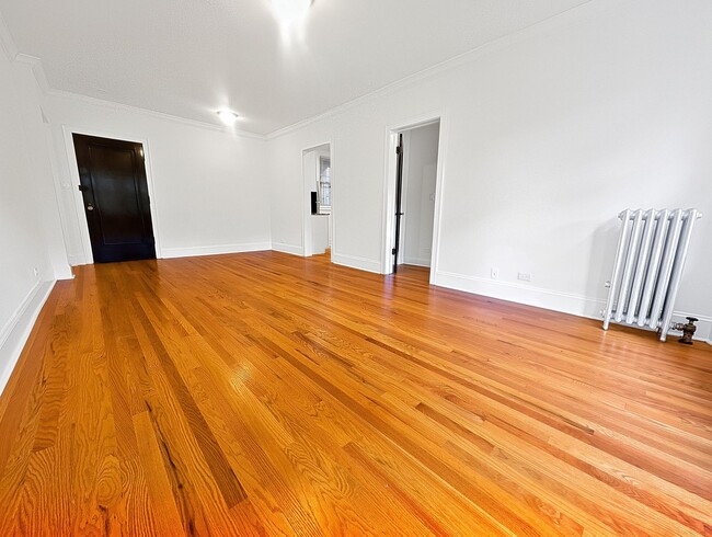 Photo - 6638 N Glenwood Ave Unit 6638-1