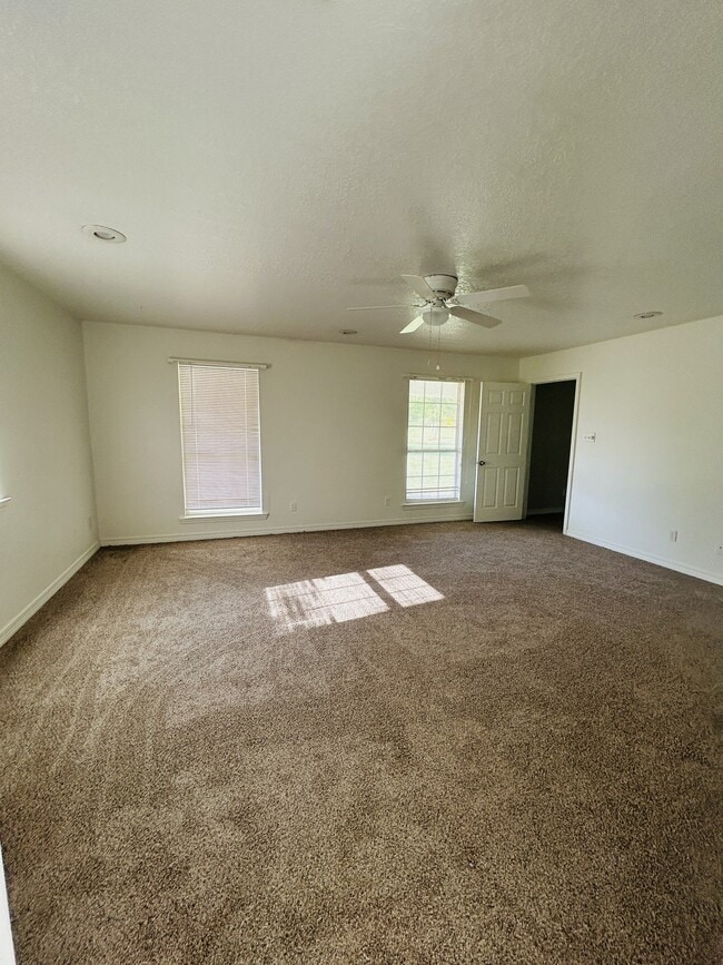 Photo - 11320 Allen Rd