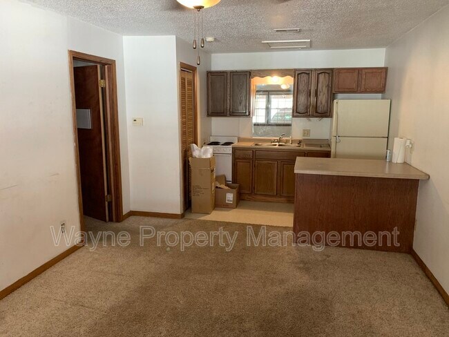 1219 2nd St Unit 8