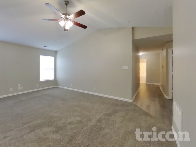 Photo - 8596 Captain Dr