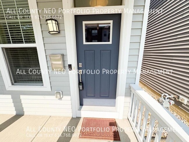Photo - 1383 N Grant Ave