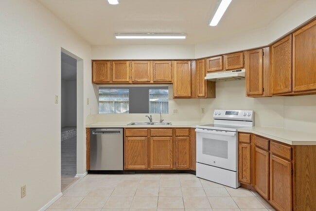 Photo - 4415 Aspen Brook Ln