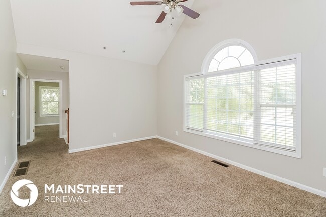 Photo - 203 Gilberts Way