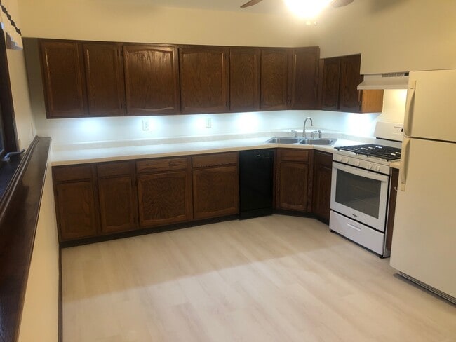 Big Bright Kitchen