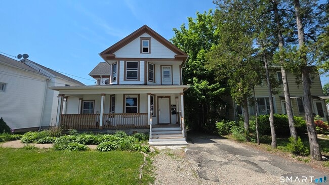 Building Photo - 38 Homestead Ave Unit 2
