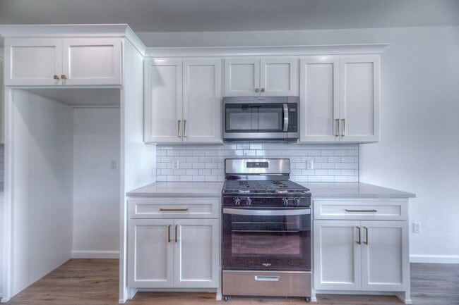 Photo - 2819 E 81st Pl