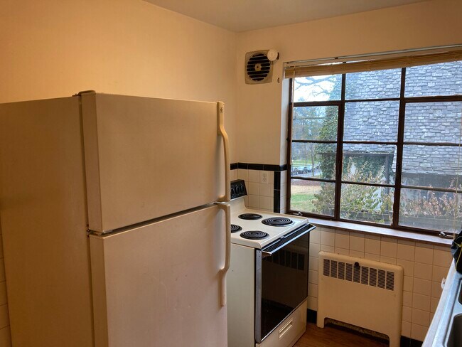 6087 Dryden Ave Unit 2