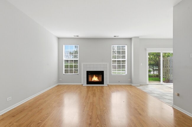 Photo - 811 Donelson Ct