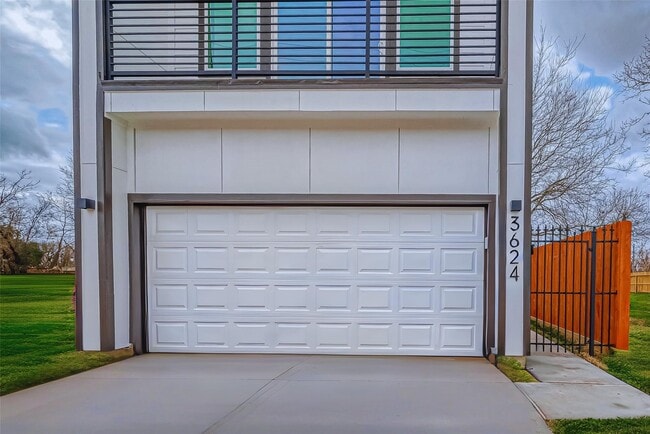 Building Photo - 3624 Goodhope St