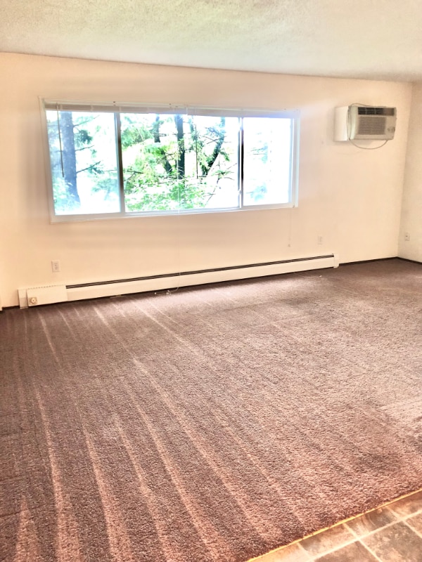 Photo - 3000 Cliff Rd E