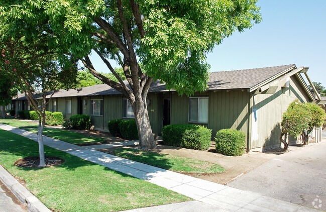 Westridge Apartments - Westridge Apartments