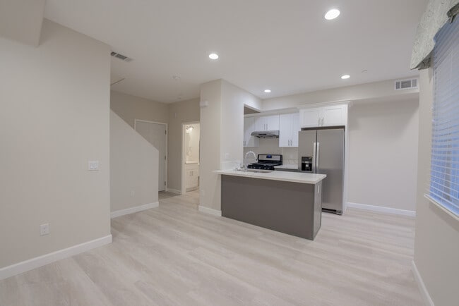 Photo - Greenfield Apartments