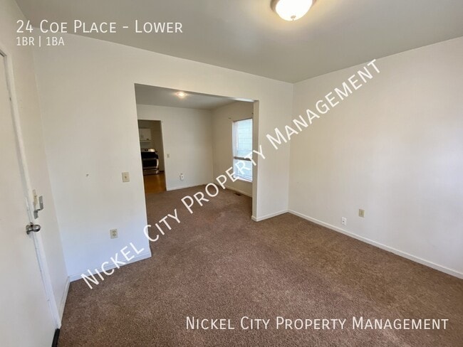 Photo - 24 Coe Pl Unidad Lower