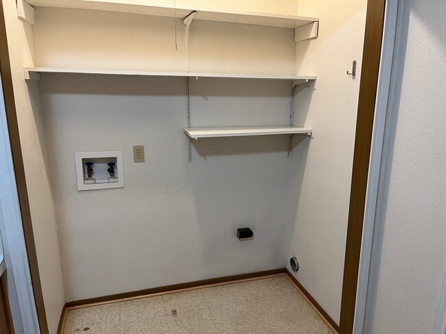 Photo - 6064 Bedford Dr Unit none