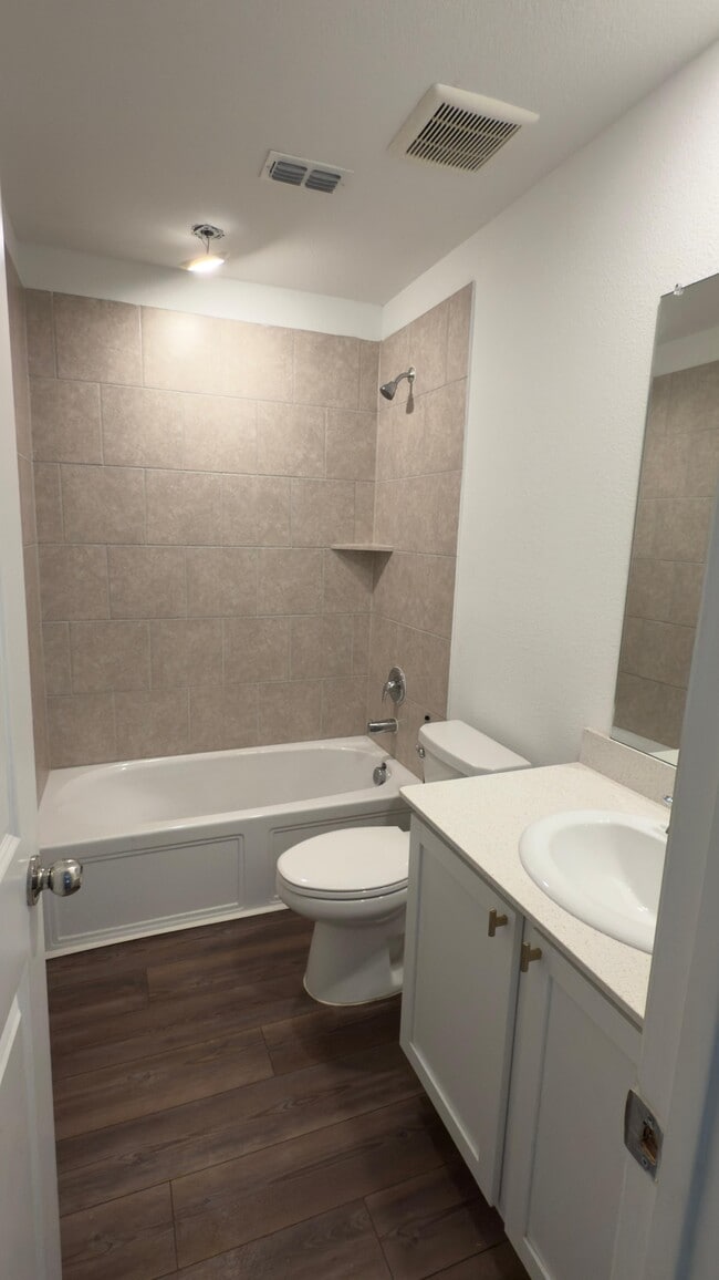 Building Photo - 1816 Da Vinci Dr Rental