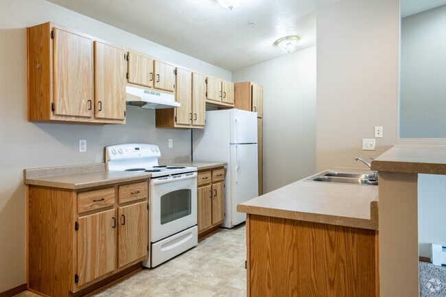 1BR, 1BA - 780SF - Kitchen