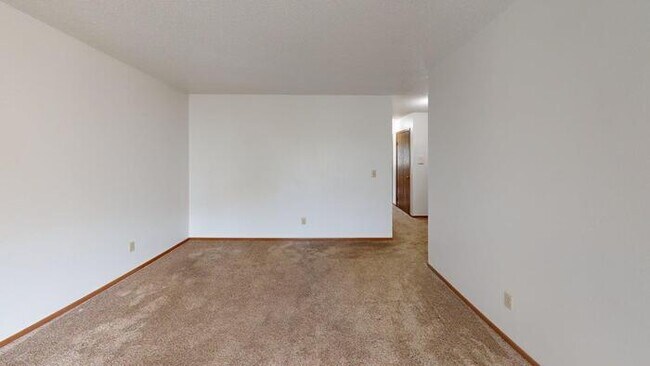 Photo - 2738 Gateway Ave Unit 11
