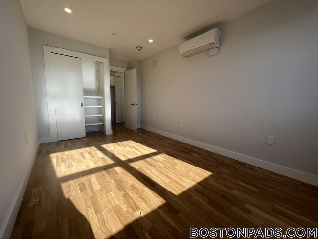 Photo - 1410 Columbia Rd Unidad 7H
