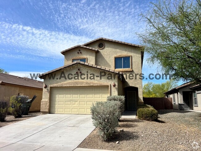 Building Photo - Four Bedroom Home With Large Yard