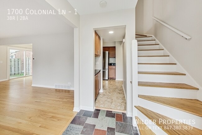 Photo - 1700 Colonial Ln
