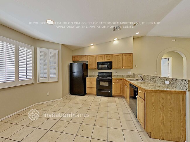 Photo - 3001 E Danbury Rd