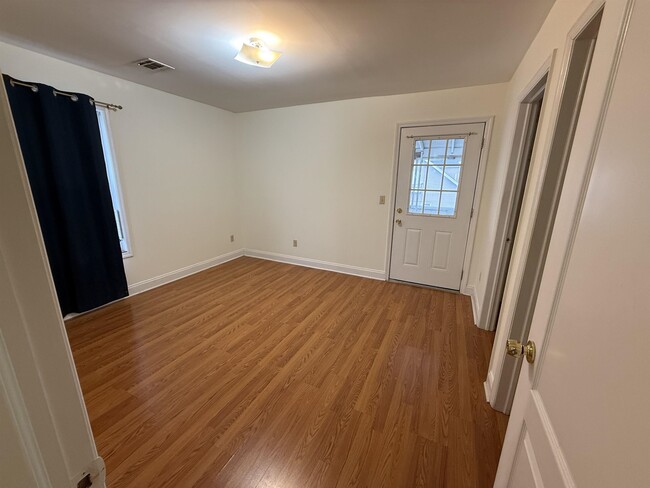 408 Ellison St Unit 2