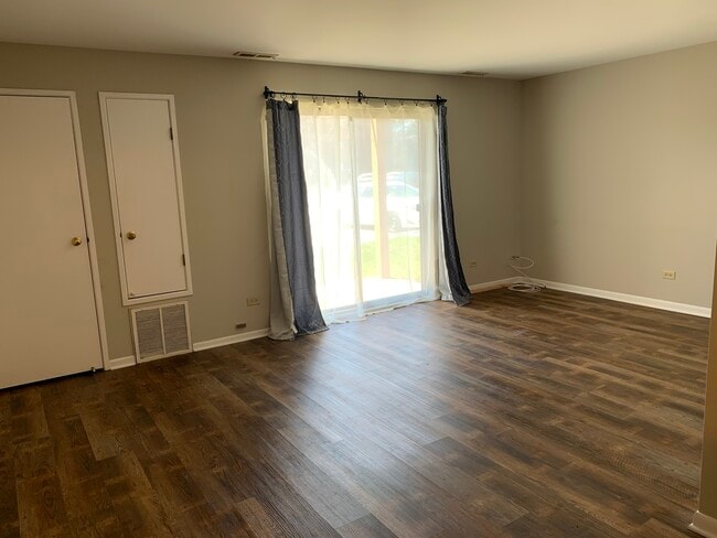 Photo - 2254 Abbeywood Dr Unit A