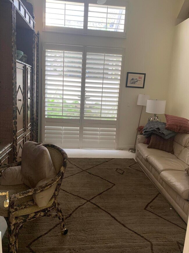 Photo - 105 Windward Dr