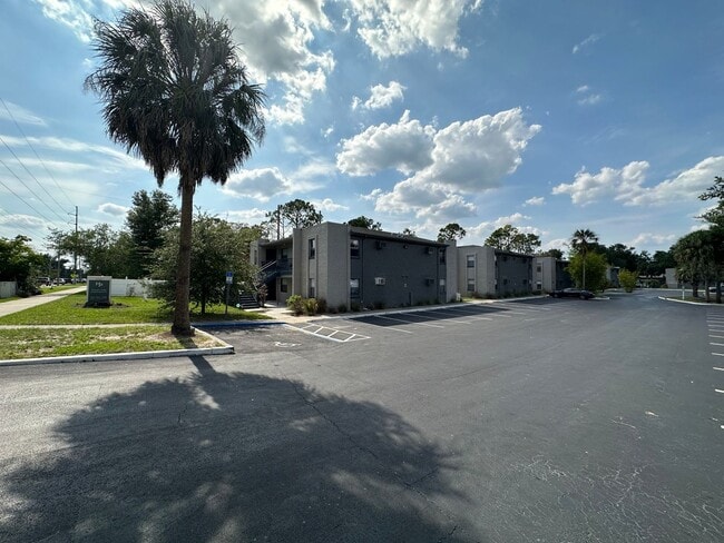 1BD/1BA Apartment off Curry Ford in Henley... - 1BD/1BA Apartment off Curry Ford in Henley...