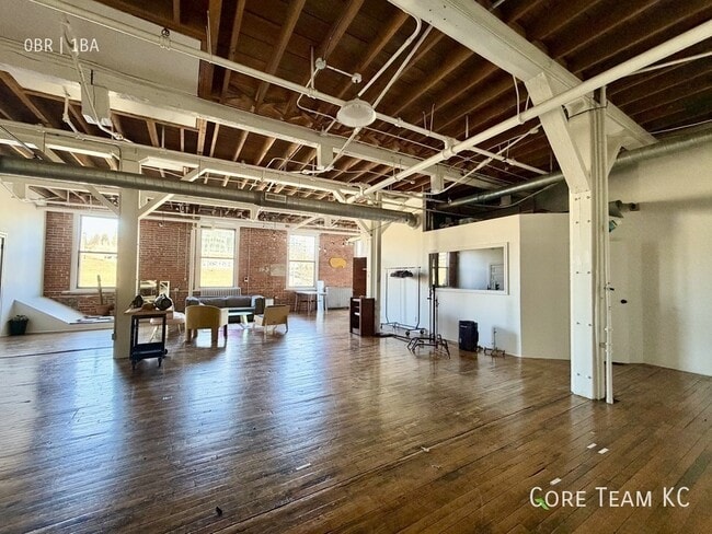 Photo - 1800 Central St Unit 202