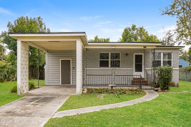 Photo - 6418 Ballejo Ct N