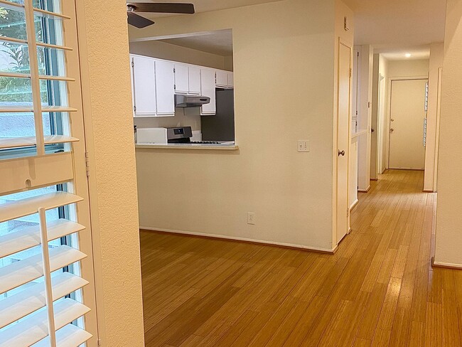 Photo - Wonderfully located 3bed, 3 bath in the heart of Westlake VIllage