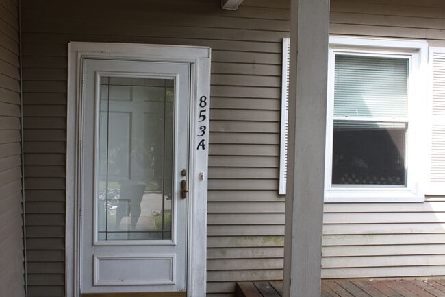 E 11th Tri-Plex - E 11th Tri-Plex Unit Apt A