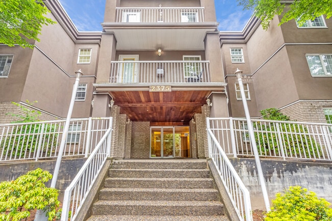 Photo - Spacious 2 Bedroom Ground Floor Condo at Connamara Place in Central Port Coquitlam Unit 103