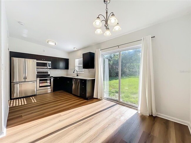 Photo - 2001 Conway Gardens Rd