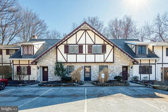 Building Photo - 926 Rhue Haus Ln Rental