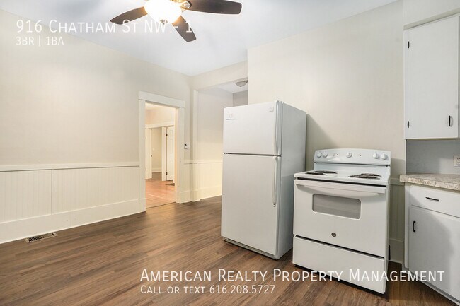 Photo - 916 Chatham St NW Unit 1