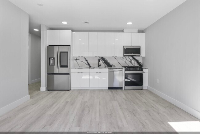 Building Photo - 187 Culver Ave Unit 407 Rental