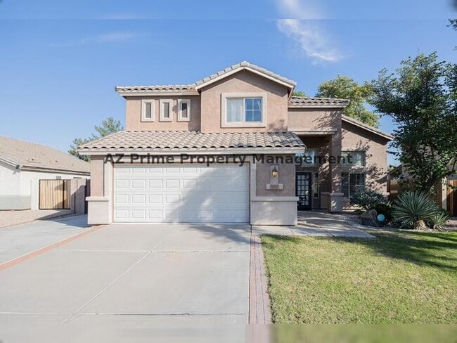 Photo - 2300 E Augusta Ave