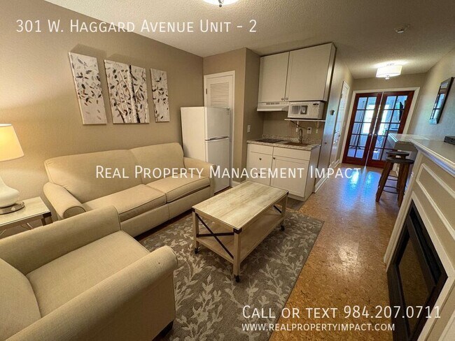 Photo - 301 W Haggard Ave Unit 2