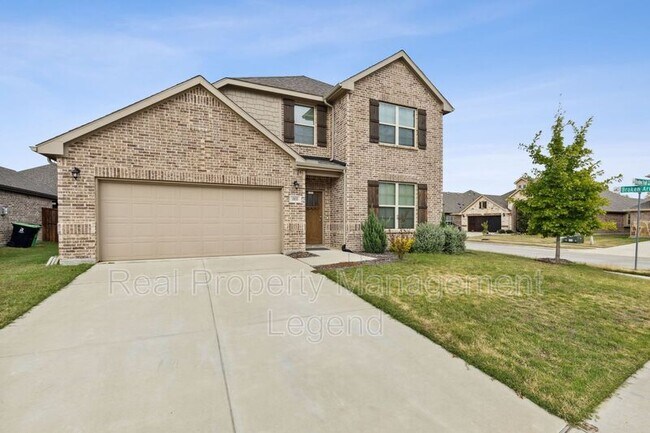1833 Meadow Trail Ln