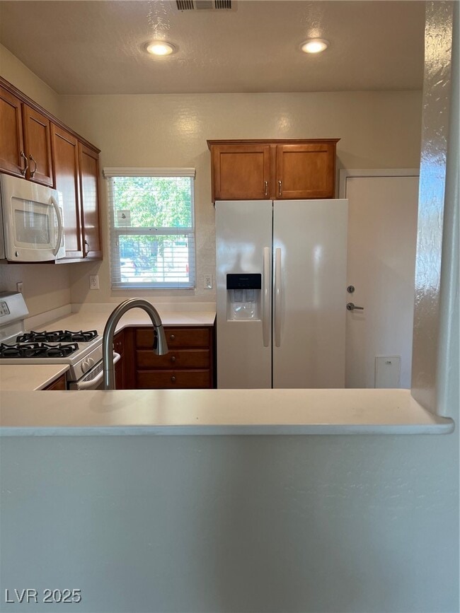 Photo - 3105 Kingbird Dr