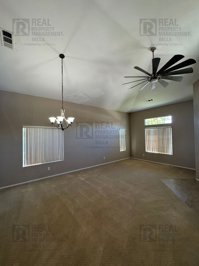 Photo - 756 Conlon Dr